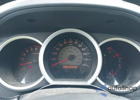 2005 Toyota Tacoma Prerunner V6 from USA, damaged, VIN 5TEKU72N25Z082321